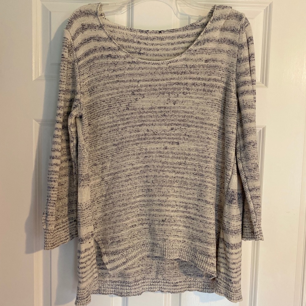 Long sleeve sweater